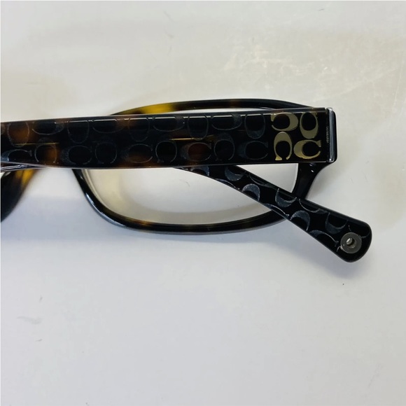Coach 
HC6001 Emily 
Dark Tortoise (5055) 
Rectangle Acetate 
Women's Eyewear - Picture 8 of 8